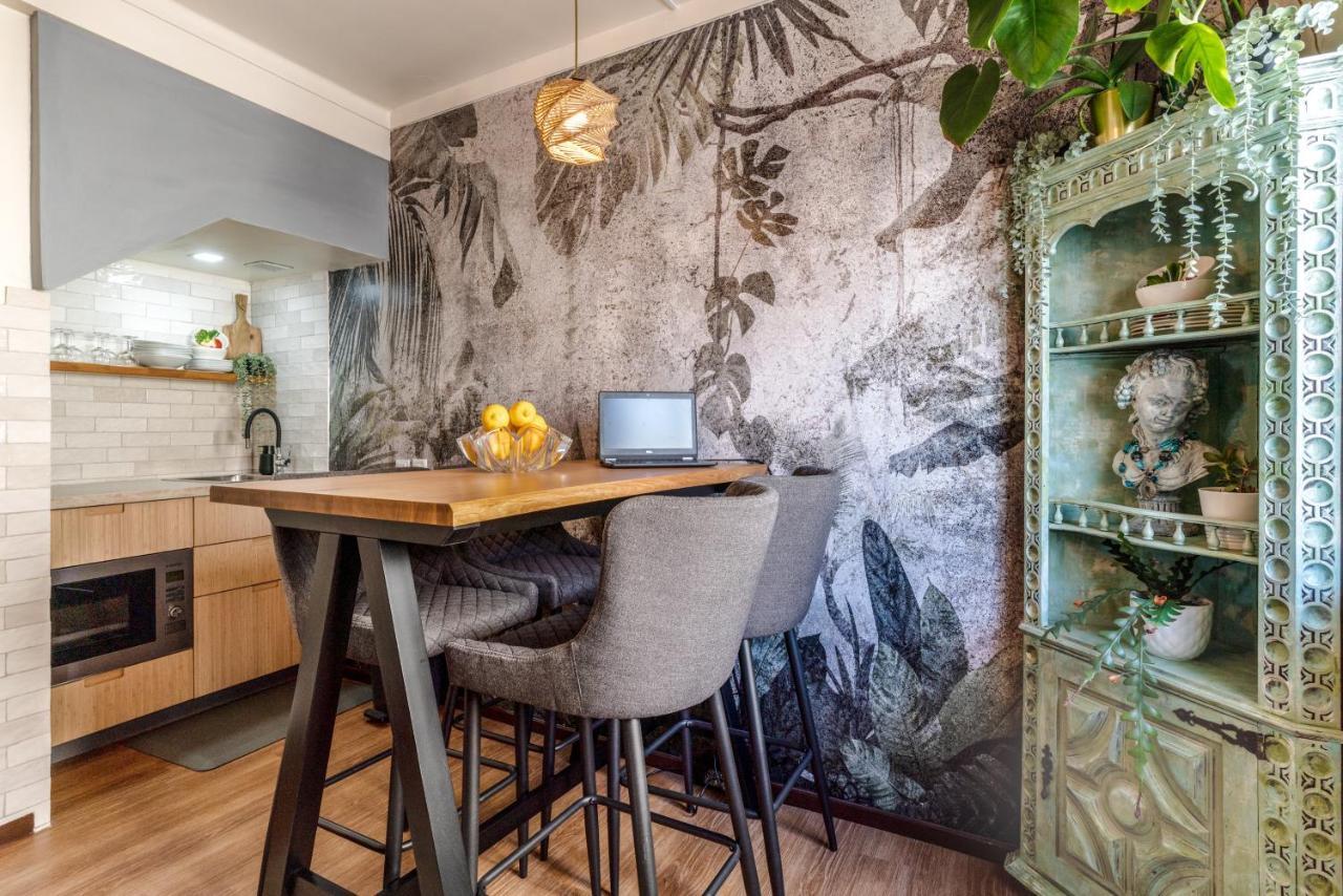 Arty Vintage Townhouse With Rooftop Shower & Sun Loungers Olhão Esterno foto