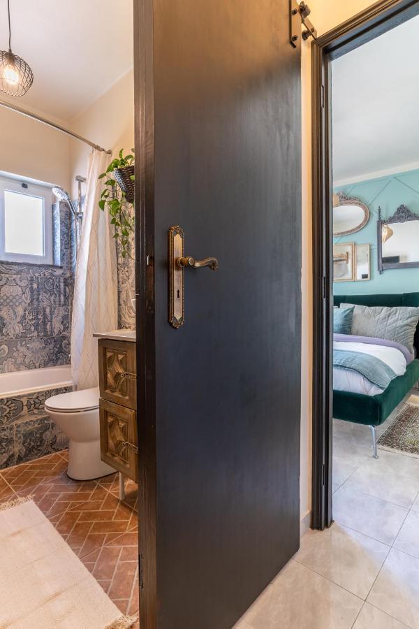 Arty Vintage Townhouse With Rooftop Shower & Sun Loungers Olhão Esterno foto
