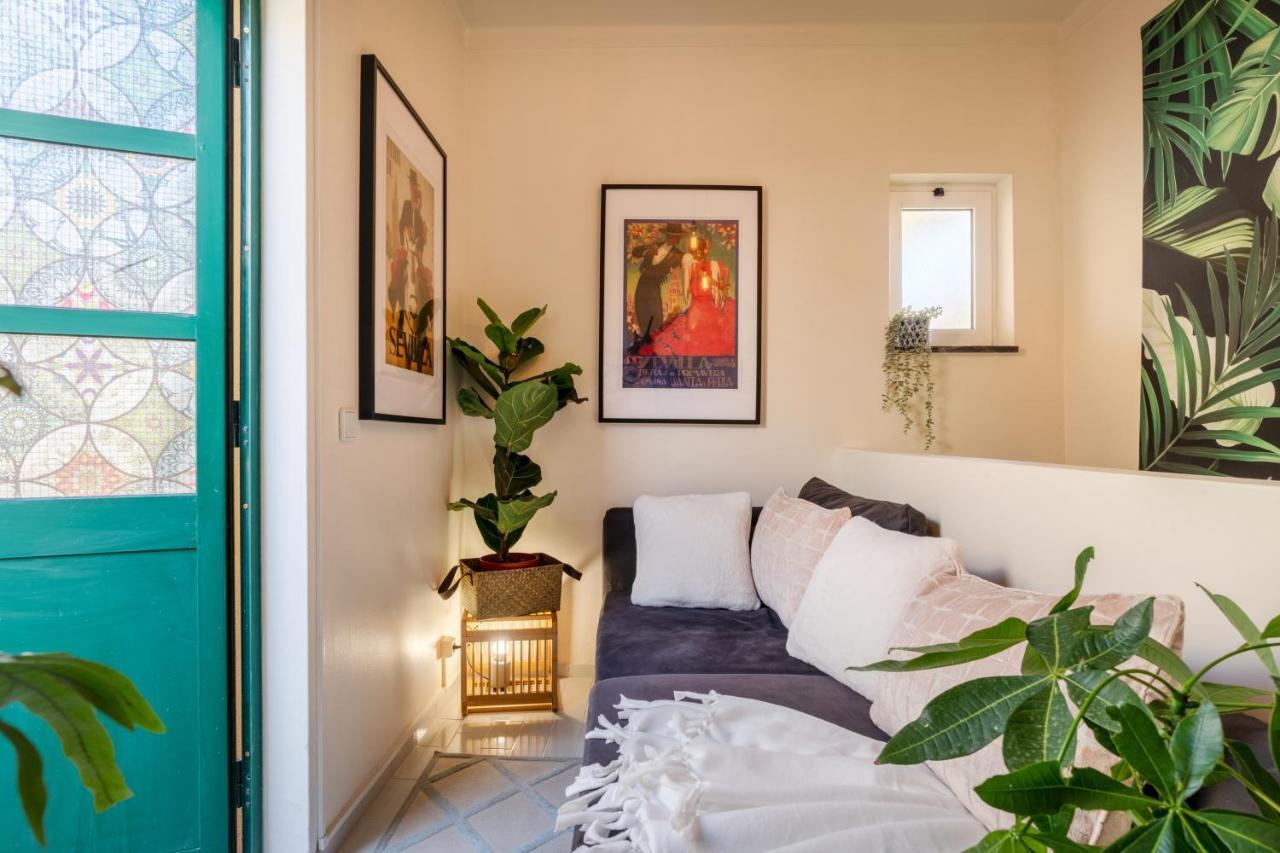 Arty Vintage Townhouse With Rooftop Shower & Sun Loungers Olhão Esterno foto