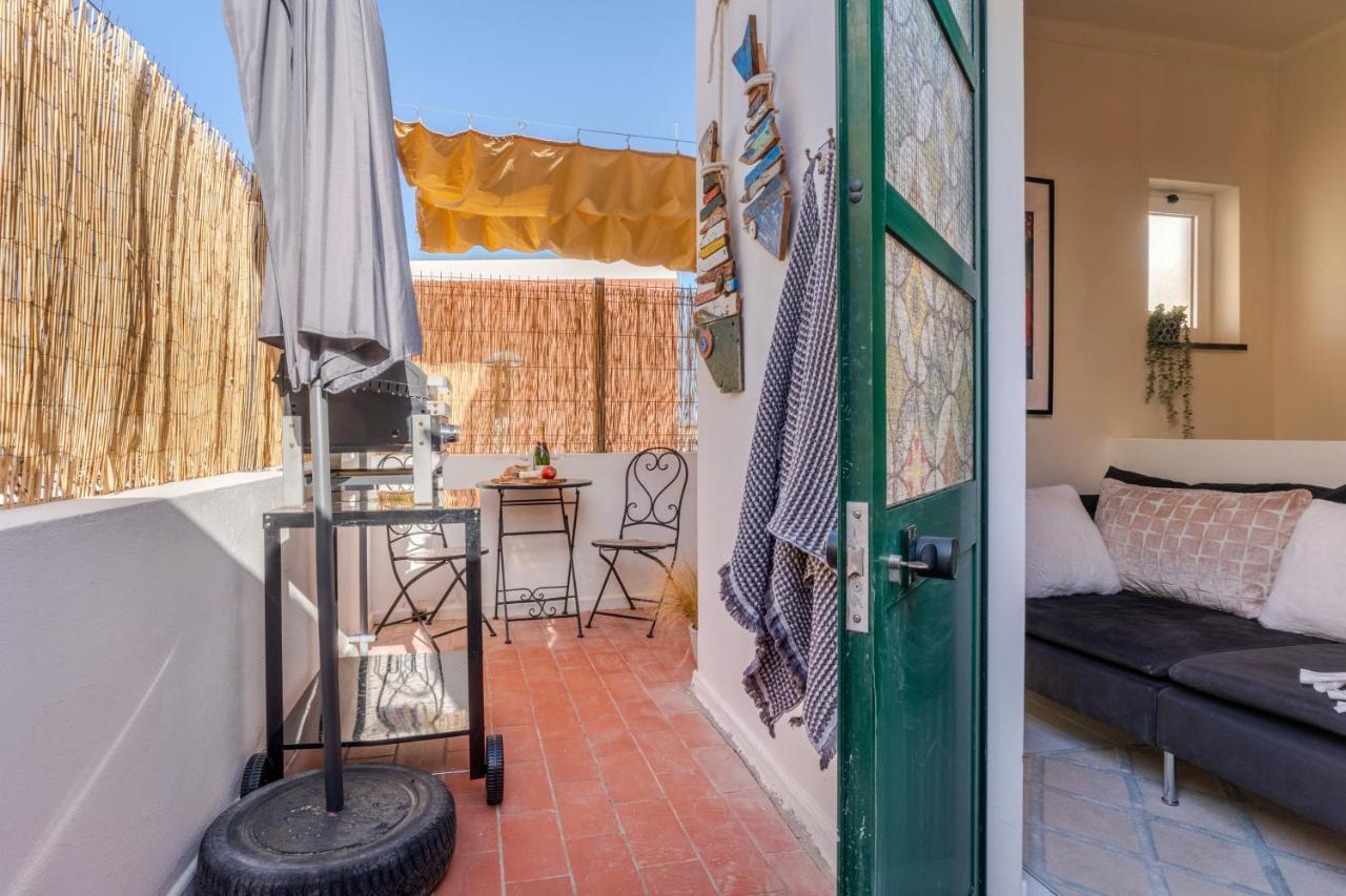 Arty Vintage Townhouse With Rooftop Shower & Sun Loungers Olhão Esterno foto